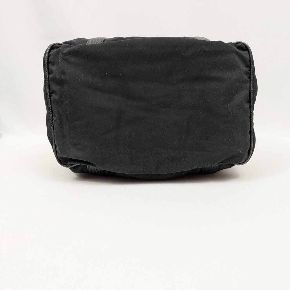 Bottega Veneta Toiletry Bag - Picture 5 of 15